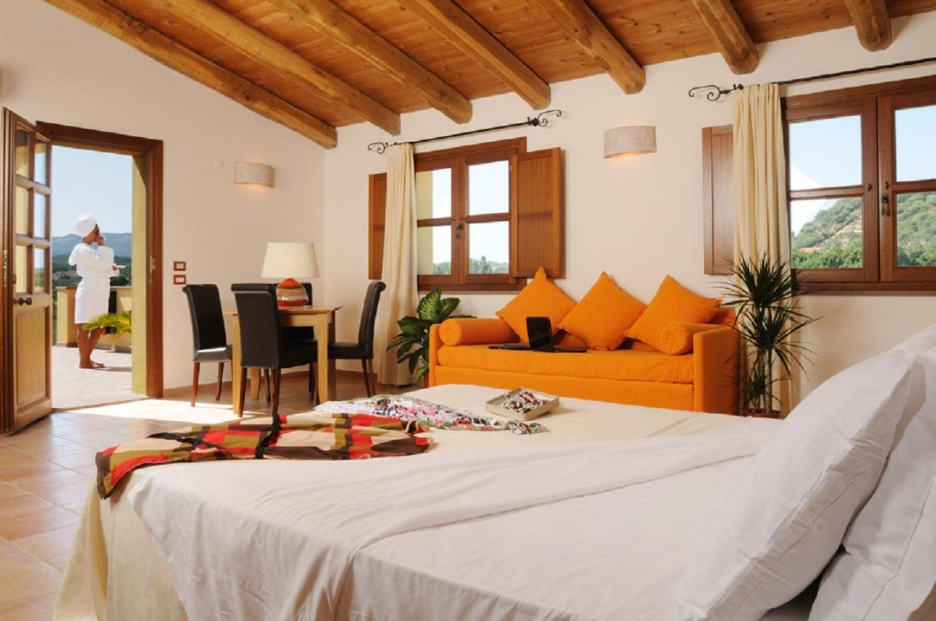 Suite (2 adultos + 2 niños)